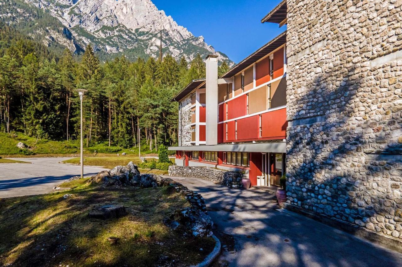 Appartamenti Corte Residence Borca di Cadore Exteriör bild