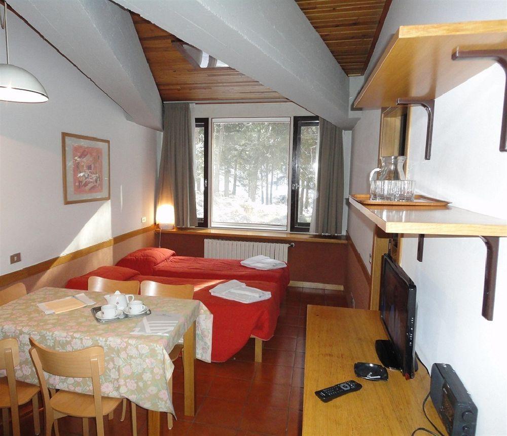 Appartamenti Corte Residence Borca di Cadore Exteriör bild